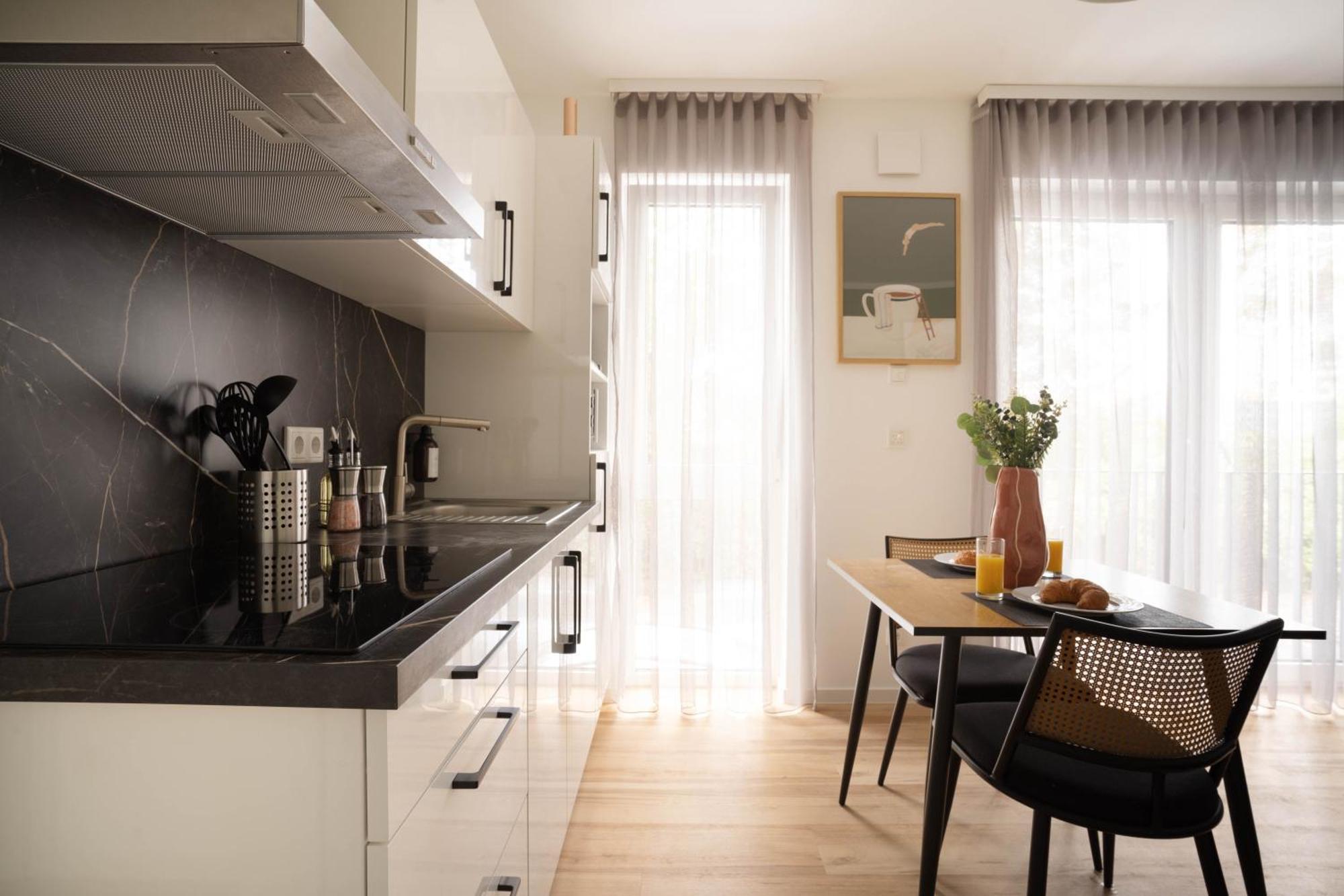Schoene Apartments In Der Innenstadt I Home2Share Osnabrück Екстериор снимка